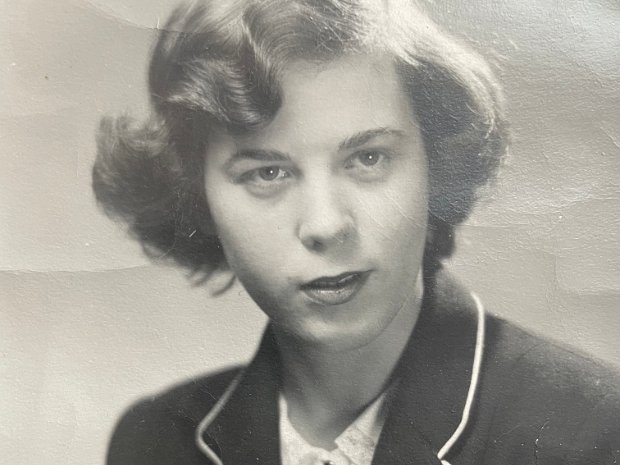 Mom B